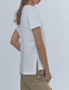 Camiseta Lola Casademunt blanca con tachas