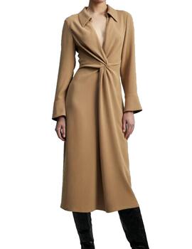 Vestido Lola Casademunt crepe largo anudado camel