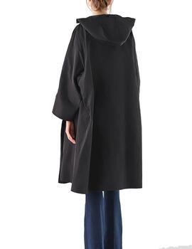 Gabardina Cristina Barros oversize negra