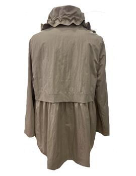 Trench Cristina Barros cuello con frunce beige